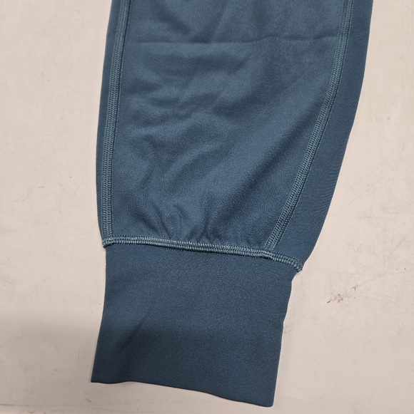 Lululemon Align Joggers 4 - Picture 9 of 9